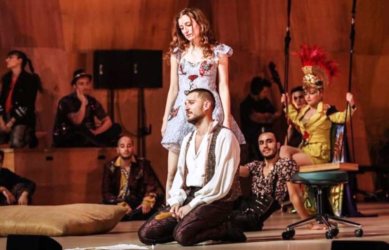 “Aşık Shakespeare” Türkiye'de ilk defa tiyatro sahnesinde