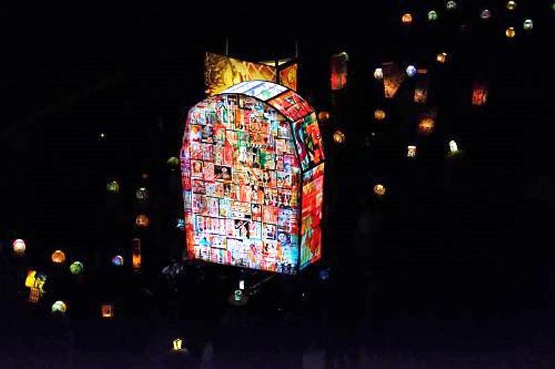 Basel’de Fas esintileri