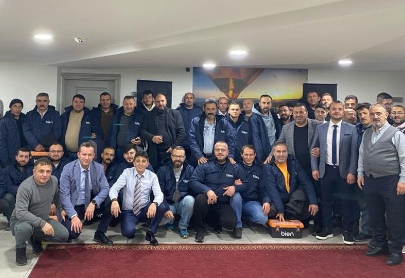 Bien ustalara eğitim vermeye devam ediyor