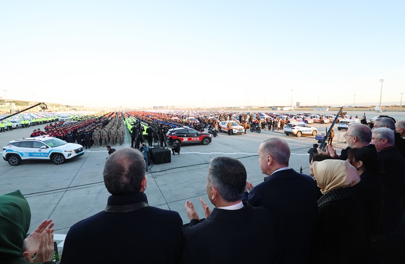 Polislere 1000 adet yeni araç