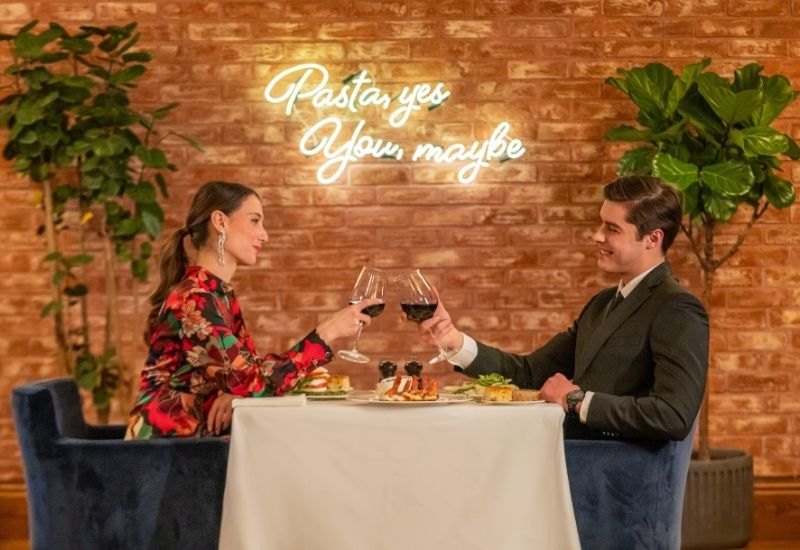 Boğazda romantik Sevgililer Günü