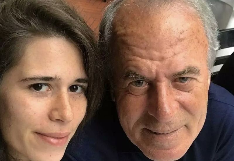 CHP'nin Çeşme adayı Mustafa Denizli'nin kızı Lal Denizli oldu