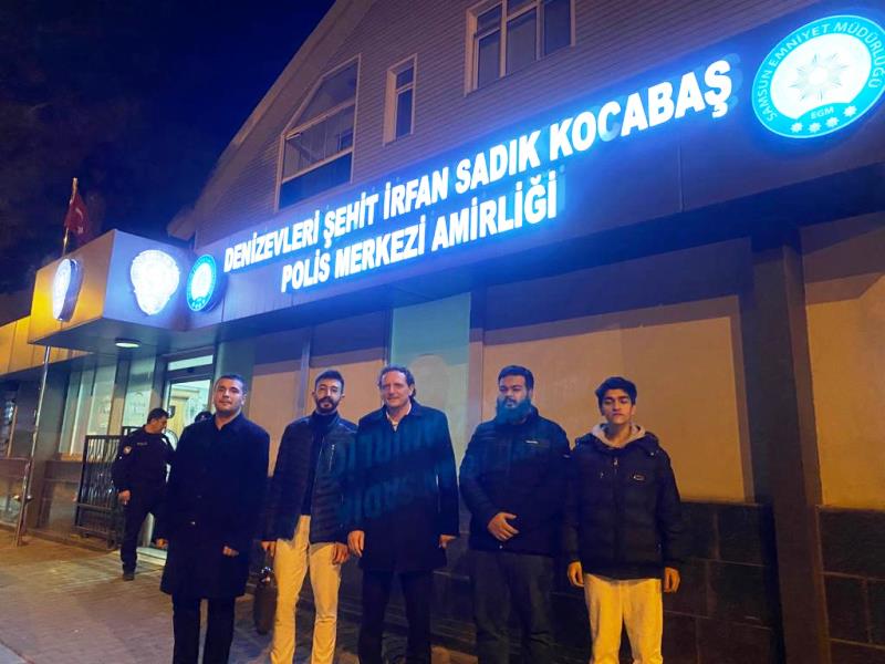 Sığınmacılar, Zafer Partililere saldırdı!