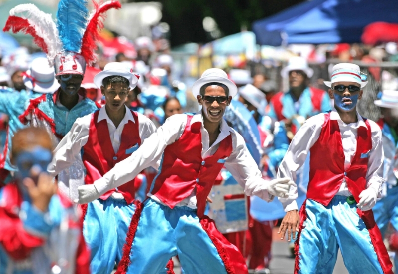 Binde fazla sanatçının buluştuğu festival