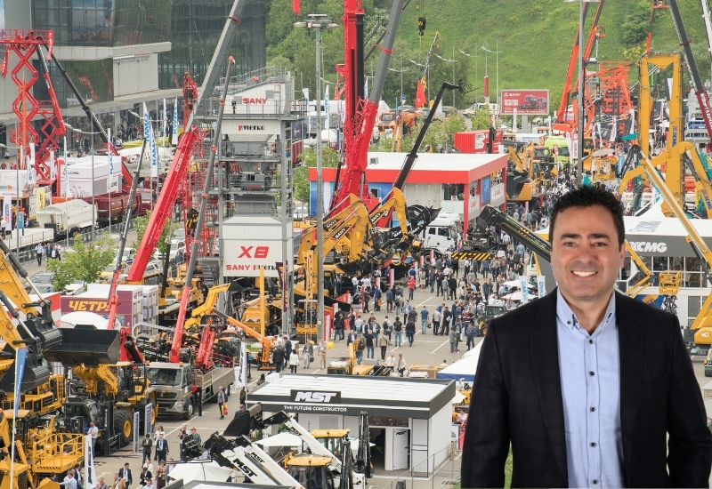 İnşaat makineleri Moskova yolunda