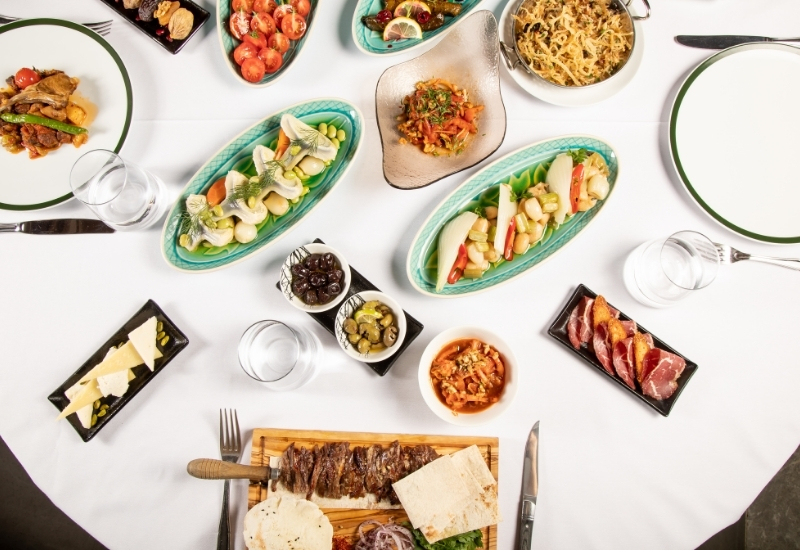 Türk mutfağının eşsiz lezzetleri iftar sofrasında