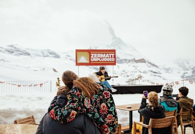 Karlar içinde konser