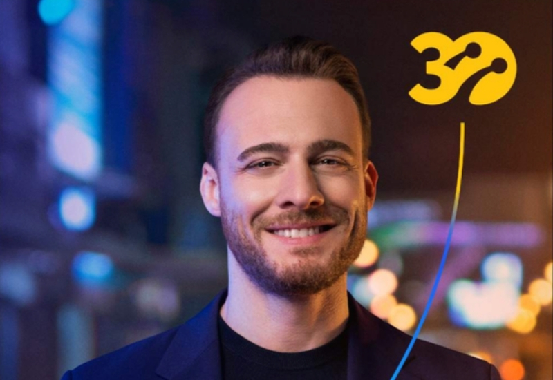 Turkcell’in 30’uncu yılında Kerem Bürsin reklam yüzü oldu