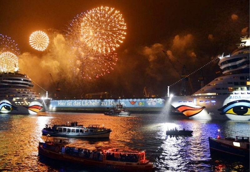 Hamburg limanının doğum günü kutlanıyor