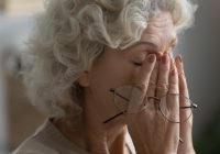 Sabahları belirginleşen baş ağrısına dikkat!