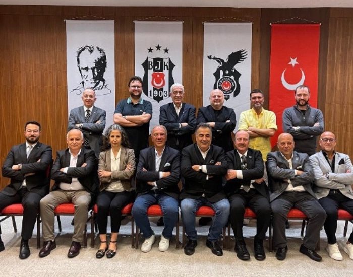 1965 Beşiktaşlılar Derneği Demirağ ile devam dedi