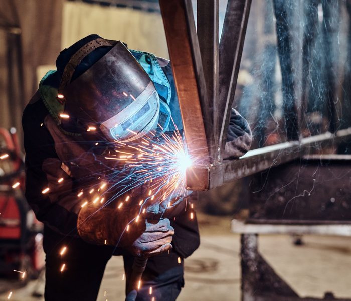 Ege Demir ve Demirdışı Metaller İhracatçıları Birliği tırmanışa geçti