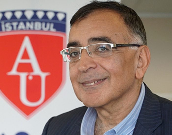 “İngiltere’nin giderek zayıflayan ekonomisi, seçim zaferi ibresini sola kaydırdı”