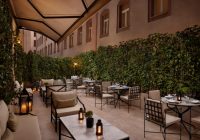 Sini Restaurant'ta teras zamanı