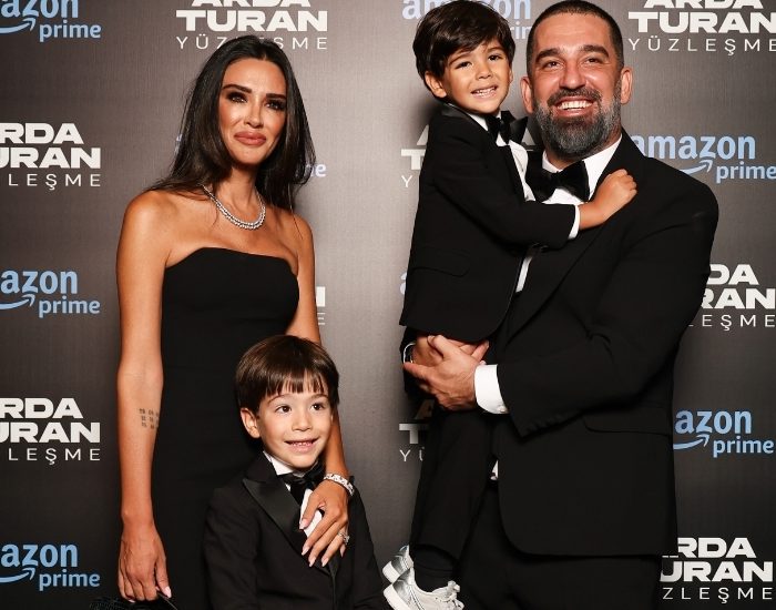 Arda Turan belgeselinde buluştular