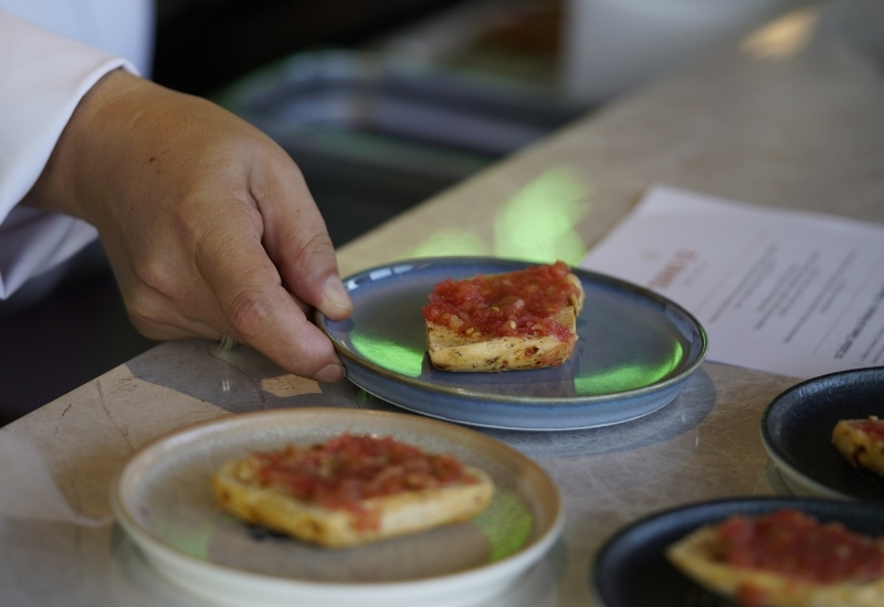 İspanyol lezzetleri Kuşadası’nda
