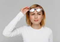 Görme kaybına yol açan üveit belirtileri