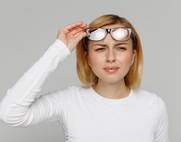 Görme kaybına yol açan üveit belirtileri