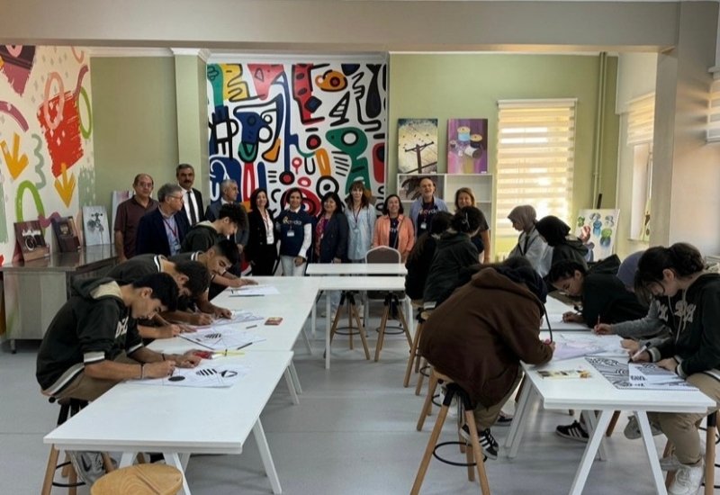 Araştırma şirketi Ipsos, Malatya Doğanşehir Lisesini yeniledi