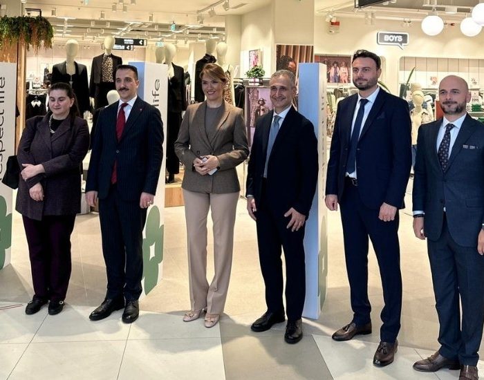 Koton, Macaristan'da ilk mağazasını açtı