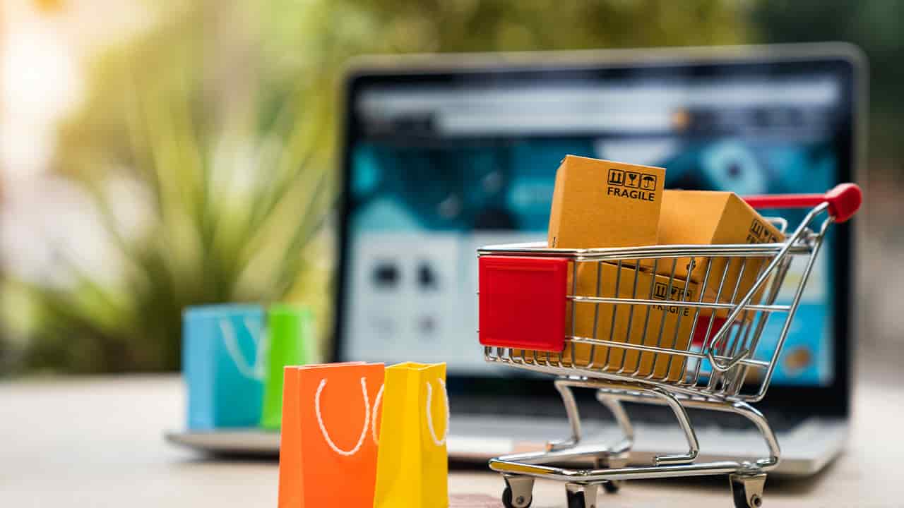 Yurtdışından online alışverişi artarak büyüyor