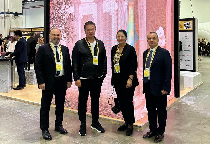 Türk doğal taşları Singapur’da