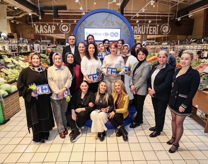 Üreten kadınlar CarrefourSA’da