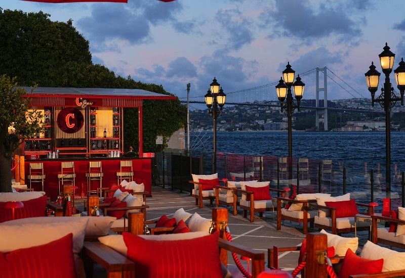 C BAR’da sezon başladı