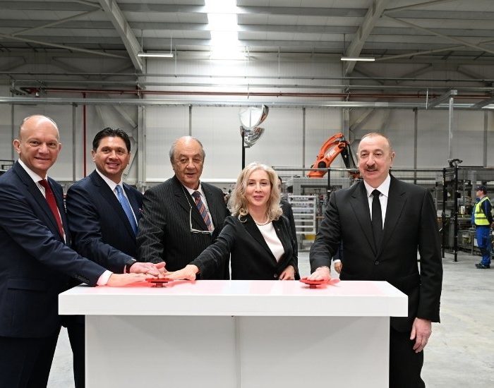 Coca-Cola İçecek’in Azerbaycan’daki ikinci fabrikasını açtı