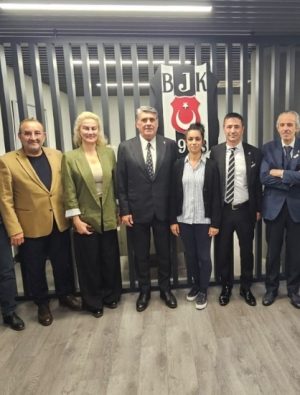 Beşiktaş Platformu Başkan Serdar Adalı’ya ziyaret etti