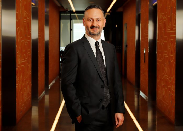 E-Ticaret alışverişi mobil ve sosyal medyada şekilleniyor