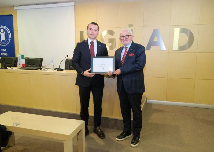 EGİAD üyelerine İtalya ile ticaret kapısı