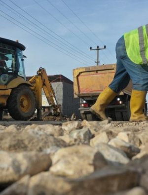 Altınordu’da Altyapıya Neşter: Cumhuriyet Mahallesi’nde yağmur suyu sorununa kalıcı çözüm