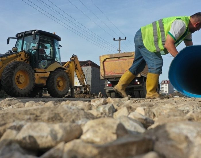 Altınordu’da Altyapıya Neşter: Cumhuriyet Mahallesi’nde yağmur suyu sorununa kalıcı çözüm
