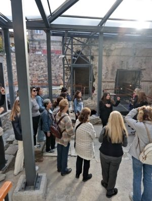 Sanat ve tarihi buluşturan Kıllıoğlu Hamamı’na yoğun ilgi