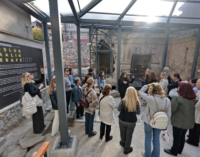 Sanat ve tarihi buluşturan Kıllıoğlu Hamamı’na yoğun ilgi