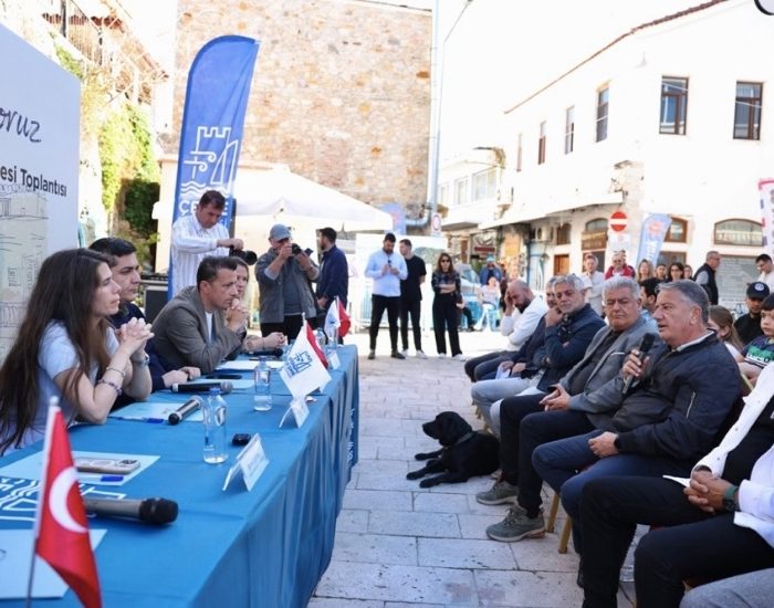 Çeşme Belediyesi’nden balıkçılar ve terziler sokağı yenileme projesi