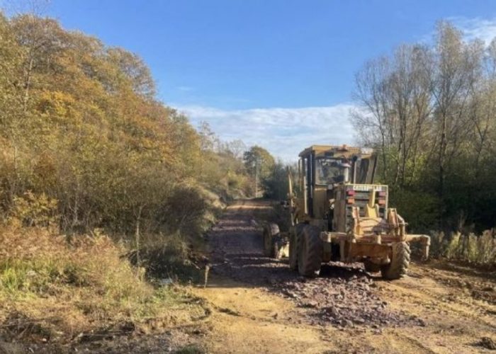 Körfez’de yol bakım çalışmaları aralıksız devam ediyor
