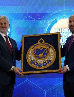 GİV Başkanı Koç: “Türkiye’nin Girişimcilik Ekosistemi İçin Merkezi Yapı Şart”