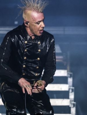 Till Lindemann İstanbul’da arenayı salladı