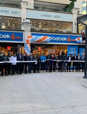 ebebek 300. Mağazasına Ulaştı
