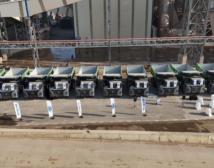 Medcem Çimento’dan Yeşil Lojistik Hamlesi: Elektrikli Kamyon Filoya Katıldı