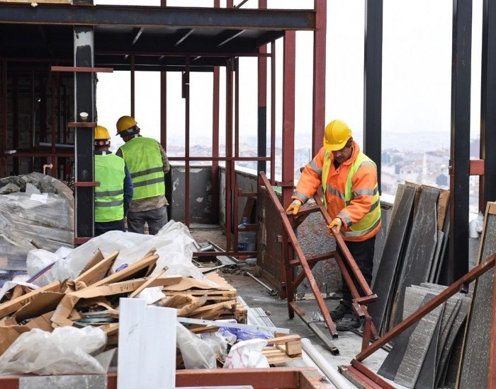 Şişli’de Kaçak Yapıya Geçit Yok