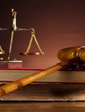 Türkiye’de Avukat Sayısı Rekor Kırdı: Kişi Başına 430