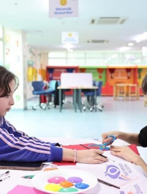 Sultangazi Belediyesi Çocuk Kütüphanesi Miniklerle Dolup Taşıyor