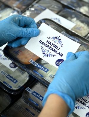 Şişli Belediyesi Aşevinde Ramazan’ın Bereketi Paylaşılıyor