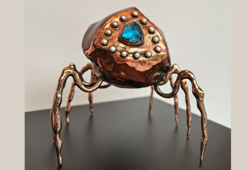 Aliens Sergisi: Süs, Kimlik ve Aidiyetin Ötesinde