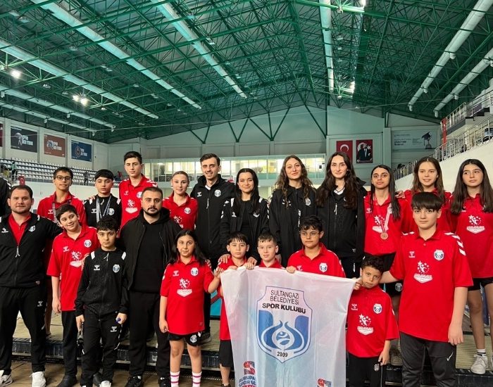 Sultangazi Belediyesi Spor Kulübü Yüzmede 5 Madalya Kazandı