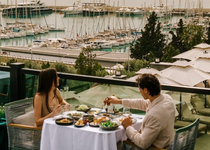 Savlo Restoran Kuşadası’nda Yeni Sezonunu Açtı