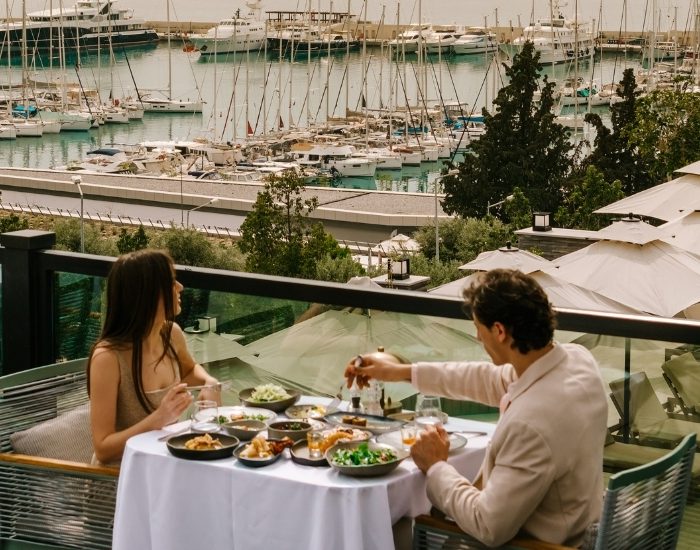 Savlo Restoran Kuşadası’nda Yeni Sezonunu Açtı